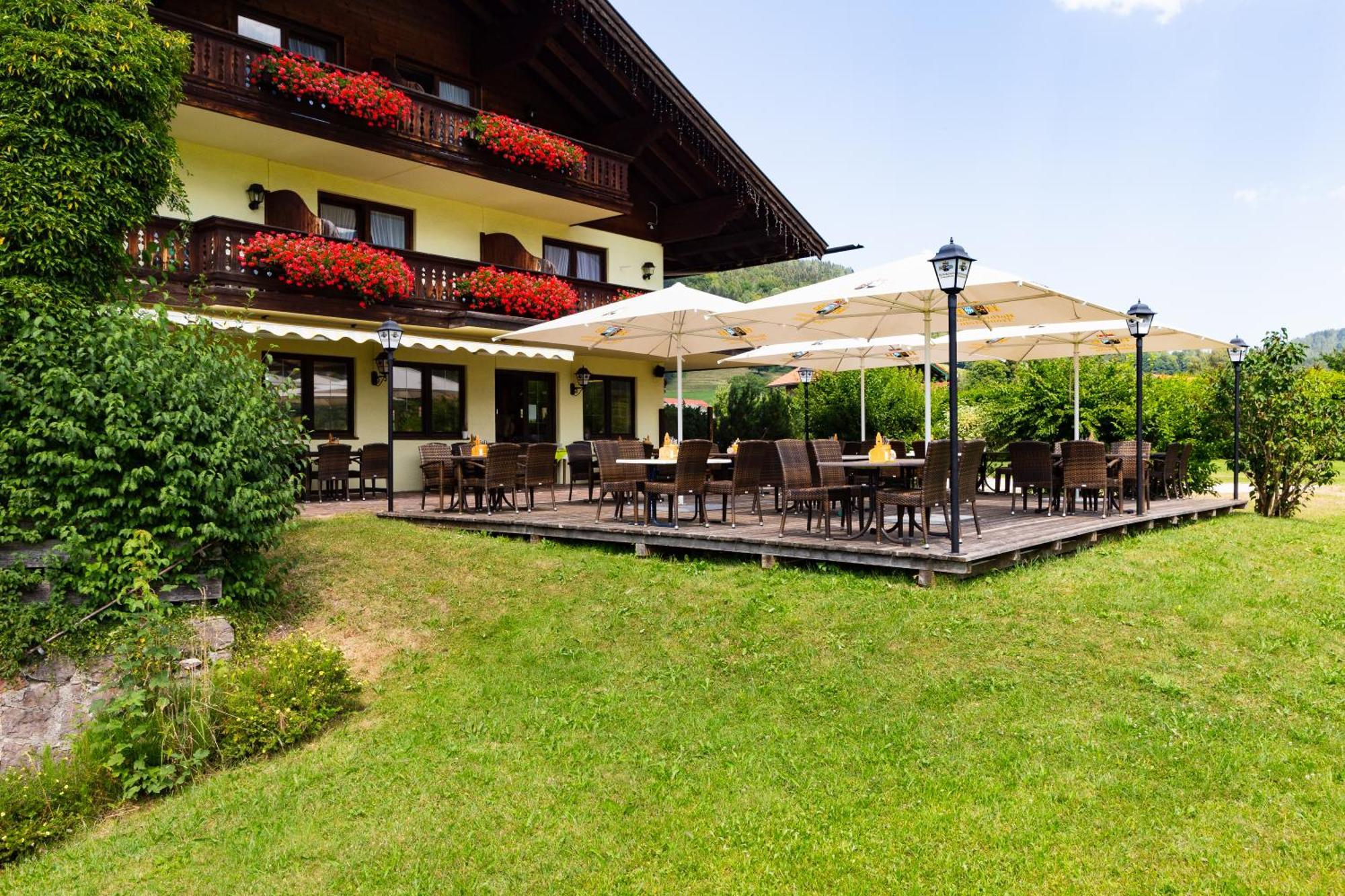 Deva Hotel-Restaurant Fischerwirt Inklusive Chiemgau Card Ruhpolding Exterior photo